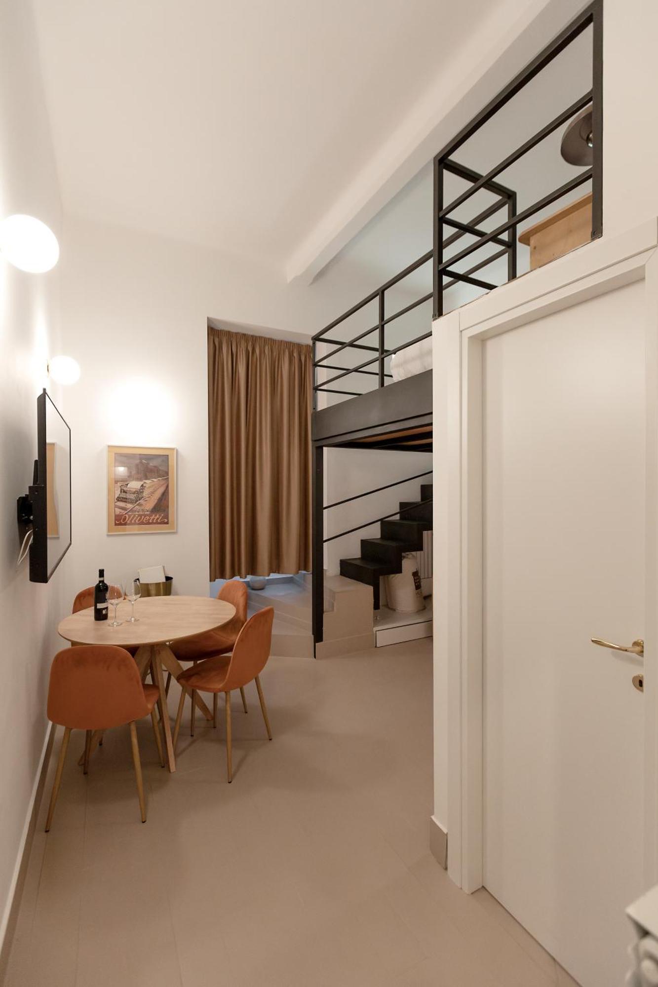 Restart Accommodations Colle Oppio E Paganini Řím Exteriér fotografie